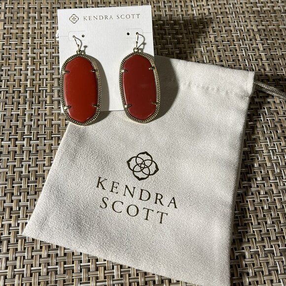 KENDRA SCOTT Retired Danielle Raspberry/Dark Red & Gold Drop Earrings - Picture 6 of 6